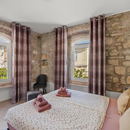Angel's Sunrise Apartment Porec
